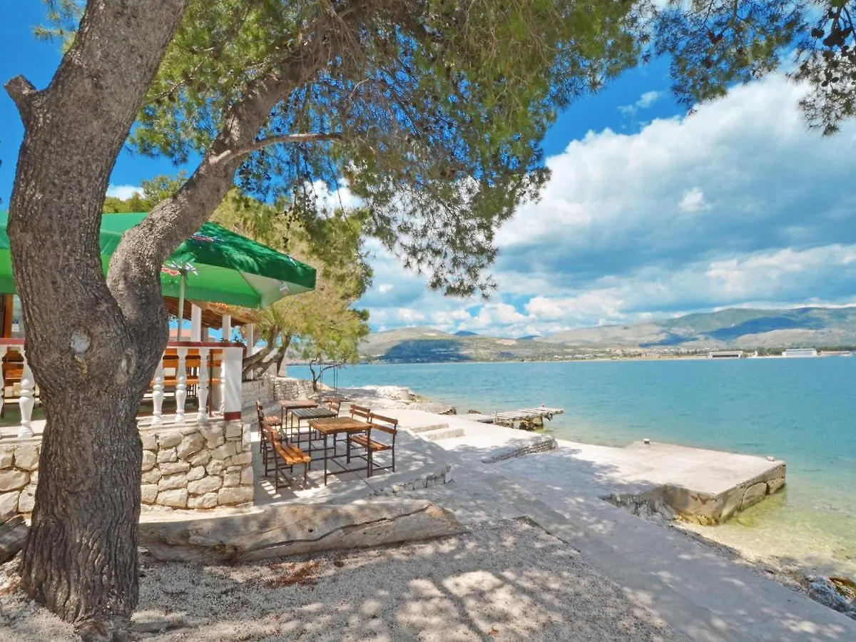 Apartments Braco Trogir Kroatien